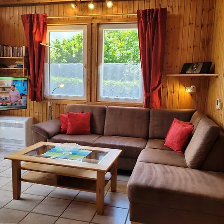 Alissa's Cozy Chalet: Sauna & Fireplace Retreat * Extertal